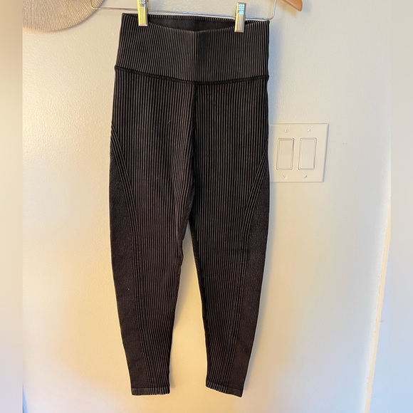 aerie offline ribbed leggings - Picture 1 of 4